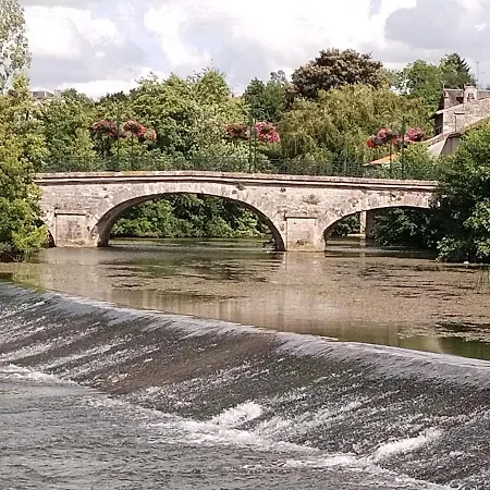 Chezlola Bed & Breakfast Civray (Vienne)