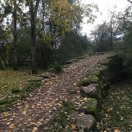 Chezlola Bed & Breakfast *