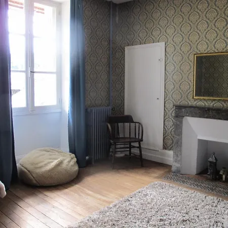 Nocleg ze śniadaniem Chezlola 3*