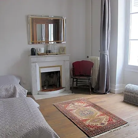 Bed & Breakfast Chezlola Civray (Vienne)