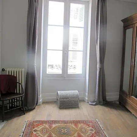 Bed & Breakfast Chezlola