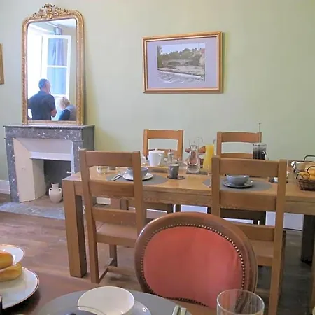 Chezlola
